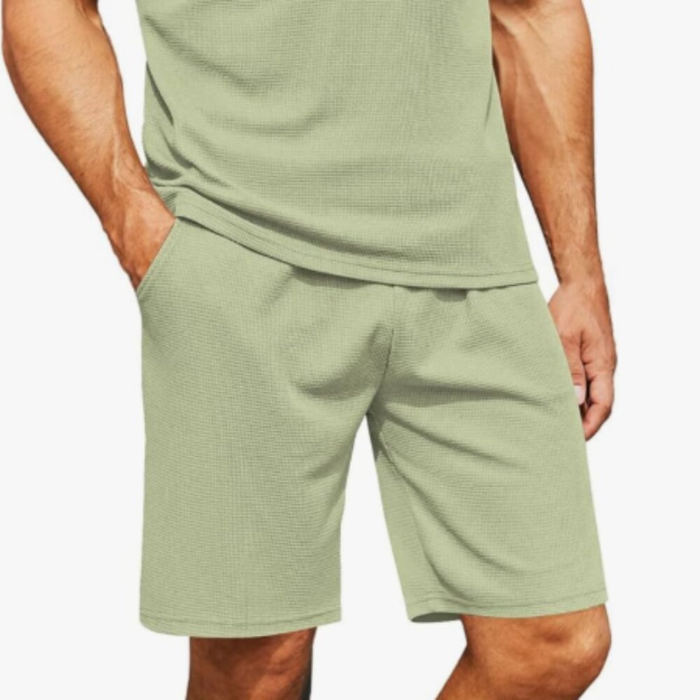** NO LONGER FOR SALE ** Men's (or Women's) LIKE NEW Sage Green Shorts - Size XL